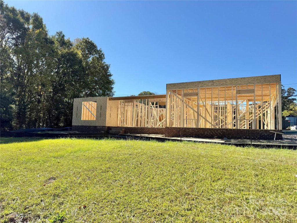 306 Red Fox Trail
