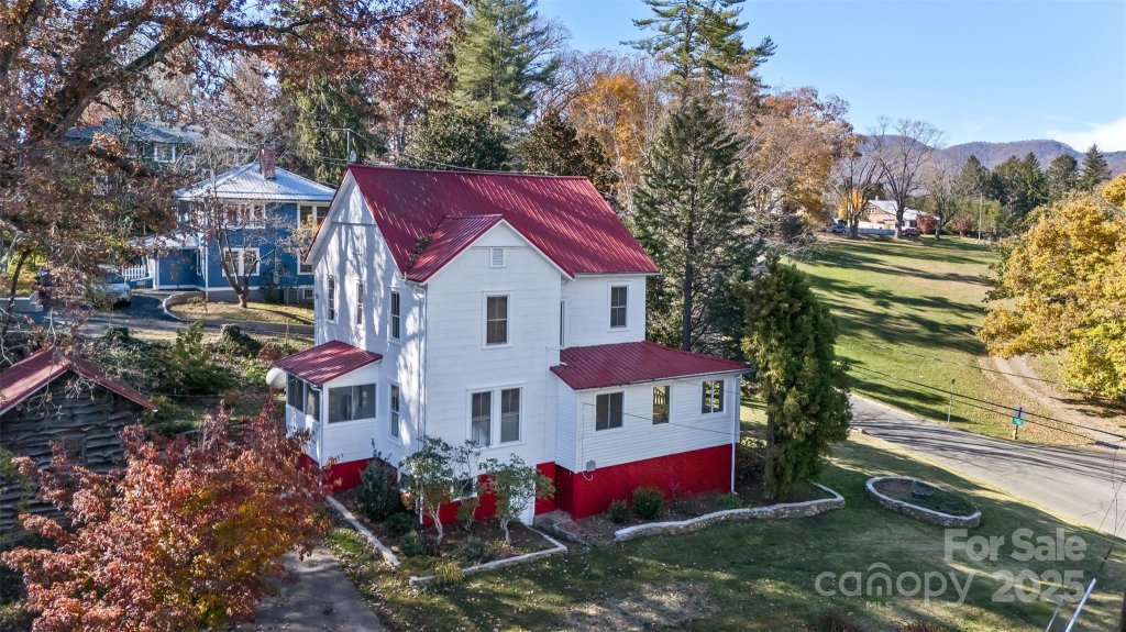 Fibreville-Skyland Terrace, Canton community