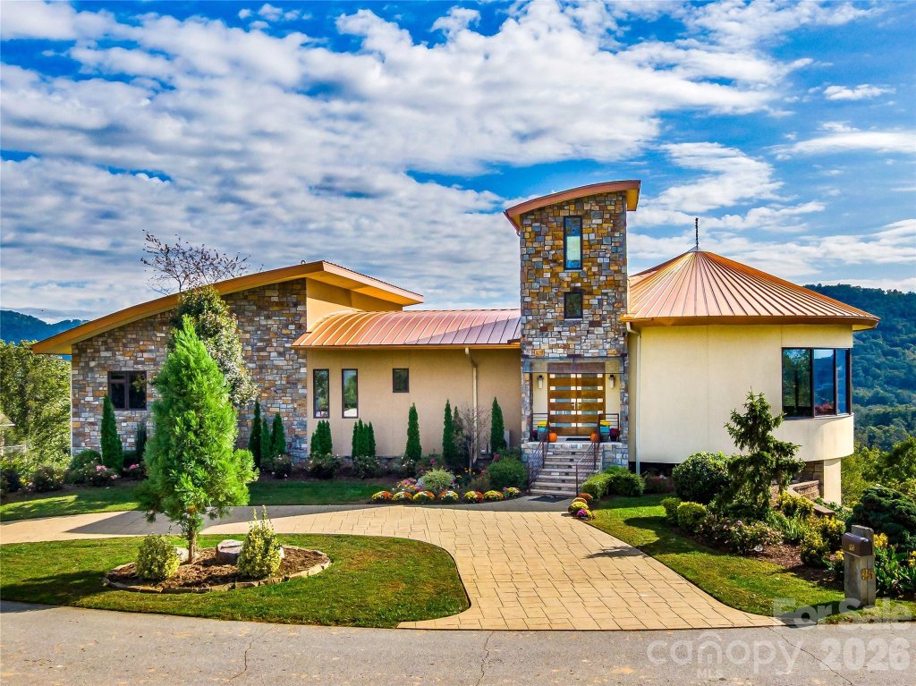 Lookout Mountain, Asheville community