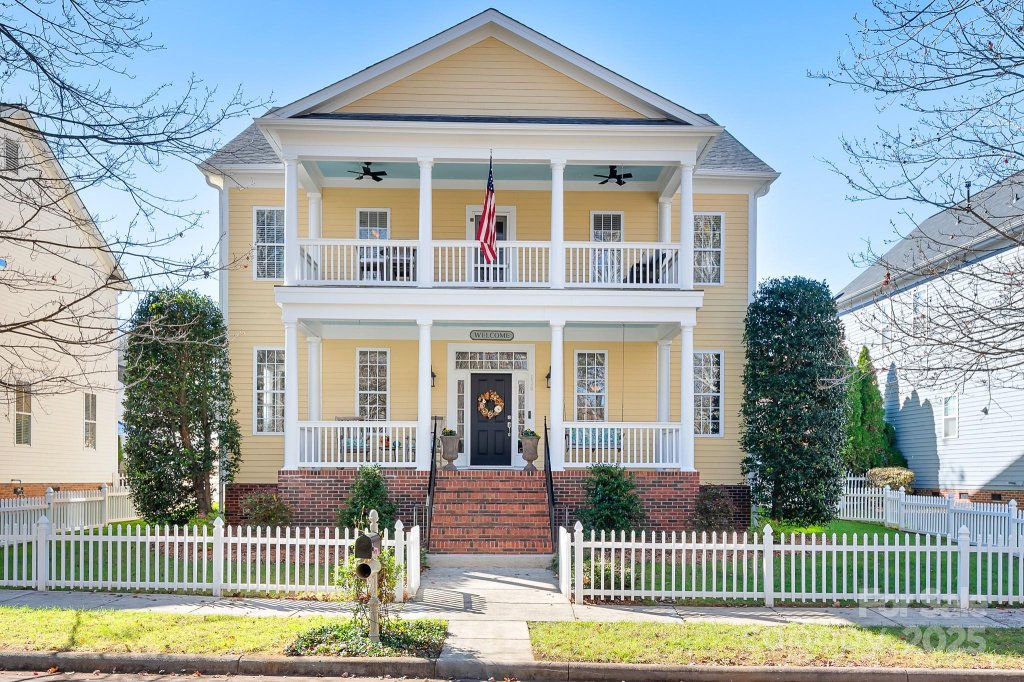 138 Gresham Lane