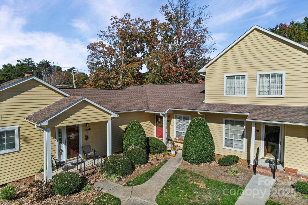 Robinwood Place, Gastonia community