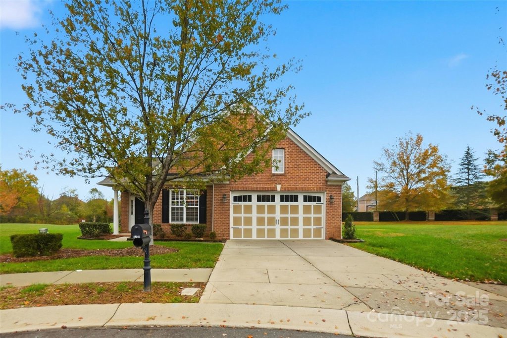 Stone Creek Ranch, Charlotte community