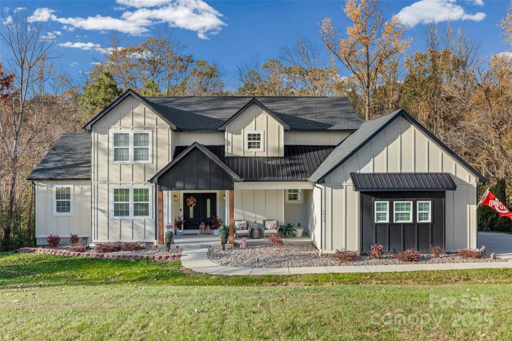 1473 Highcrest Way