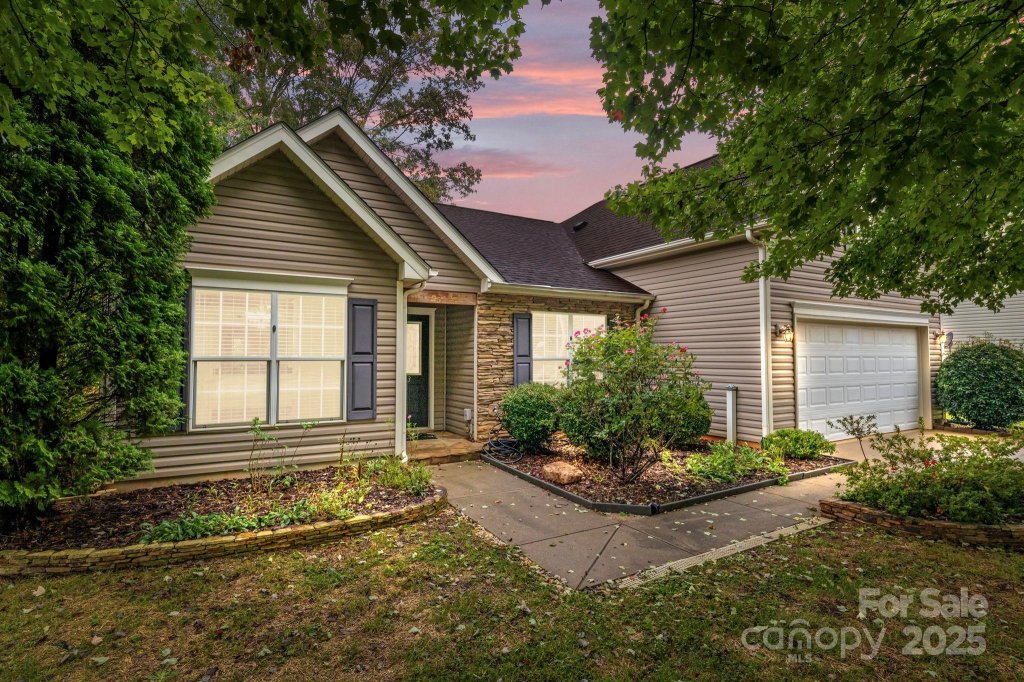 103 Golden Valley Drive