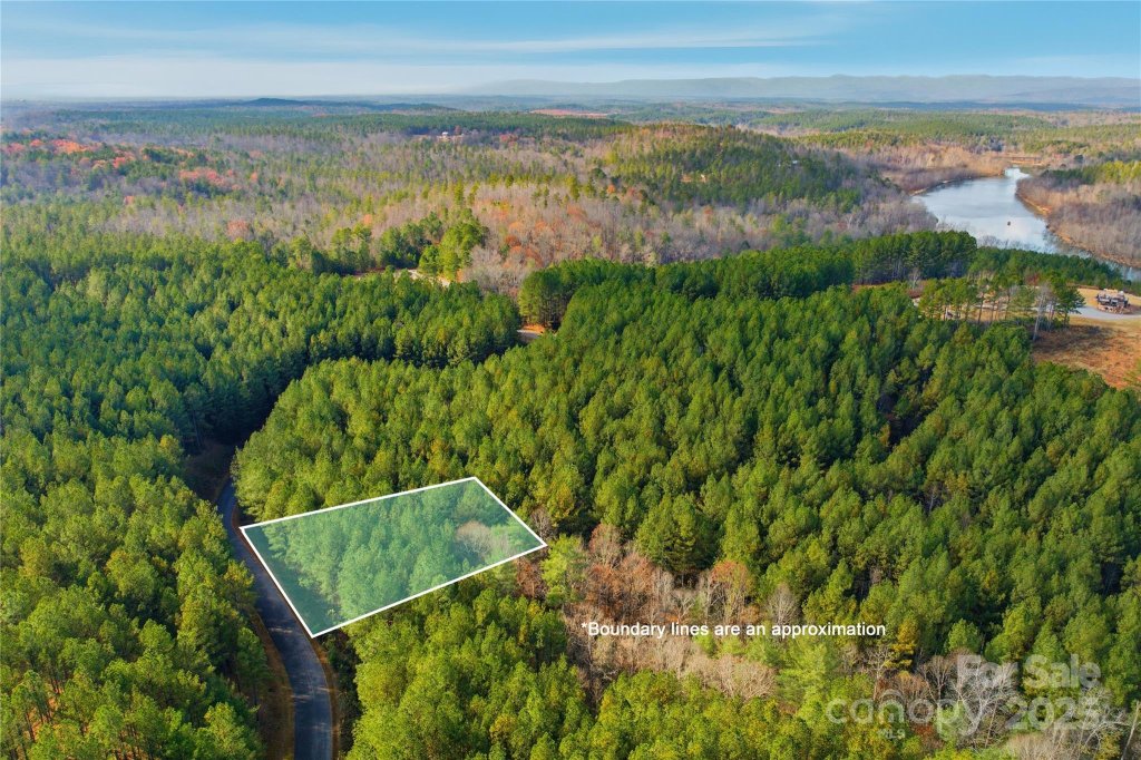 161 W Settings Boulevard