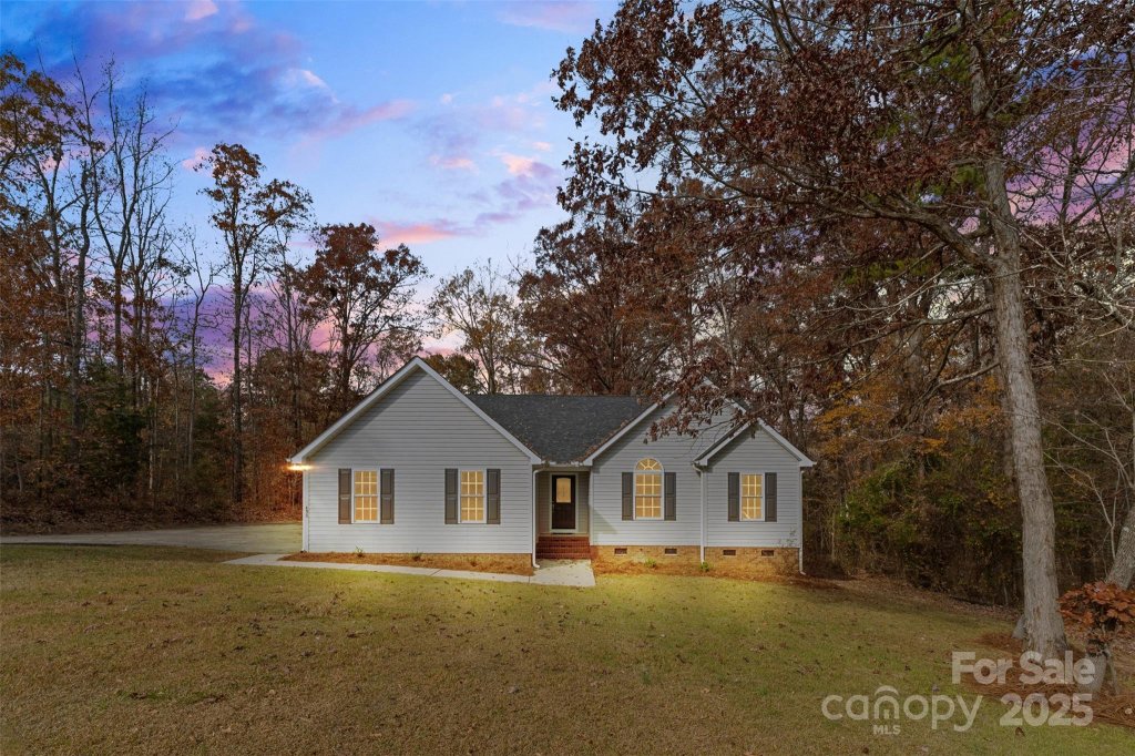 490 Rutledge Drive