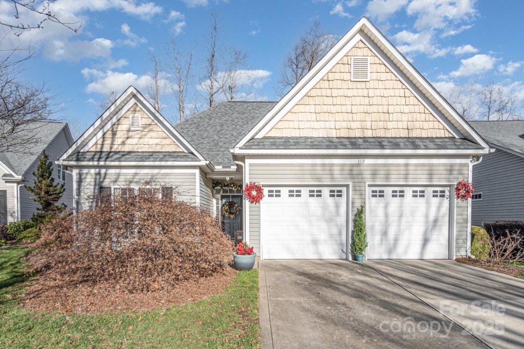 119 Ivy Creek Lane