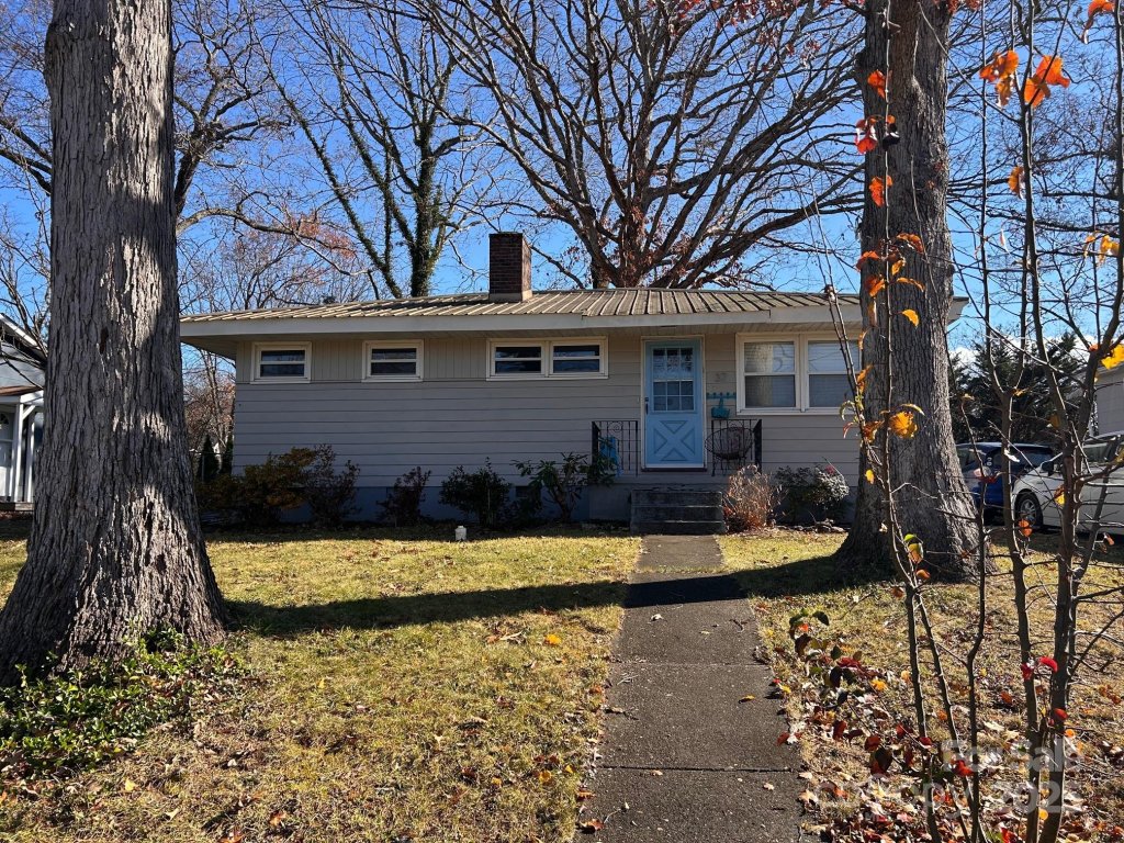 37 Salem Avenue