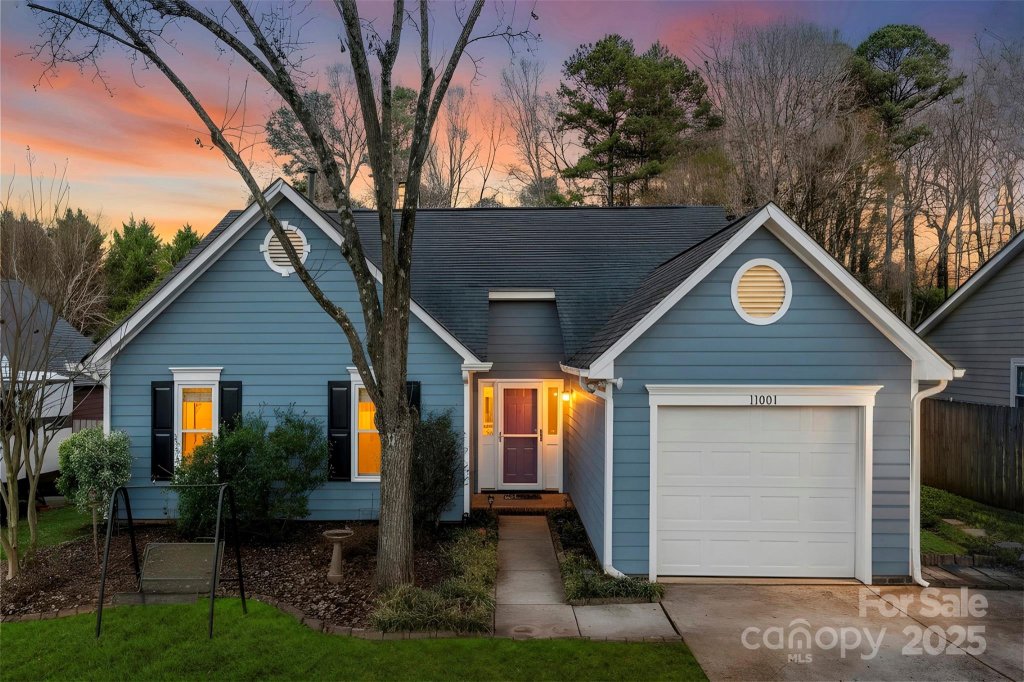 11001 Gladewater Drive