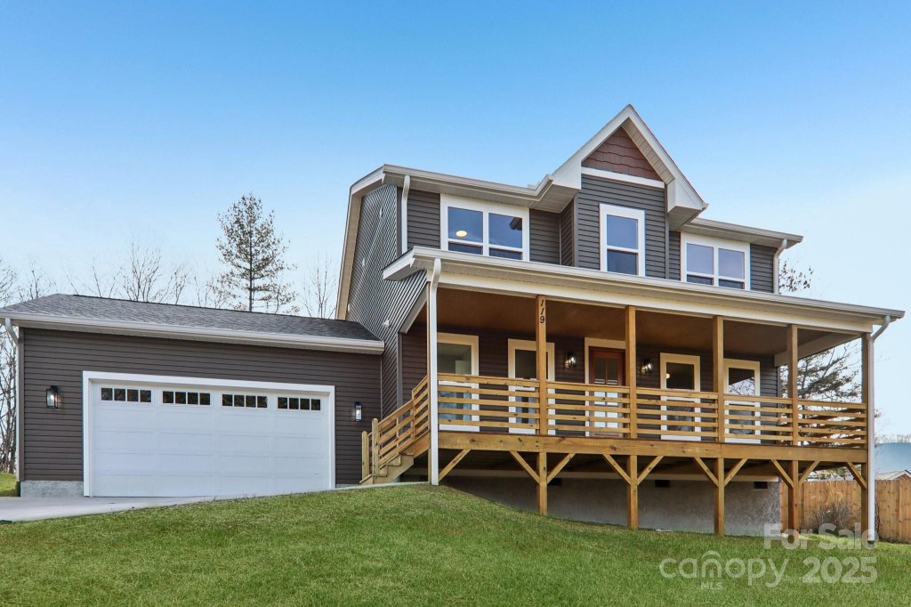 Lincoln Ridge, Candler community