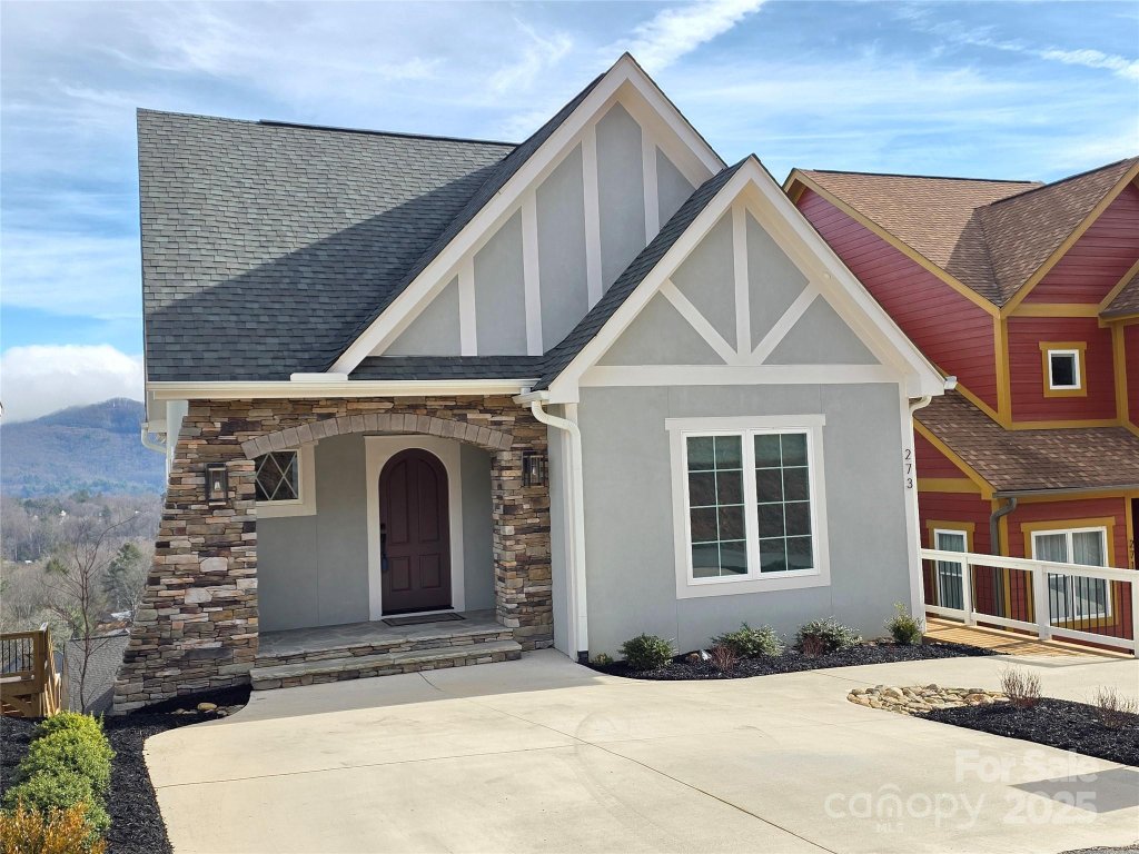 273 Mount Allen Heights