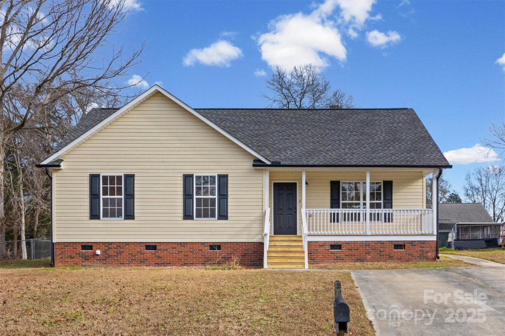 1676 Randwick Drive