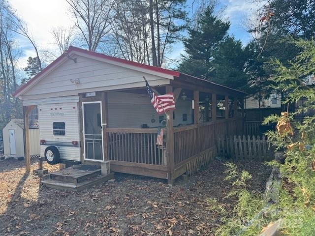 127 Deer Park Road