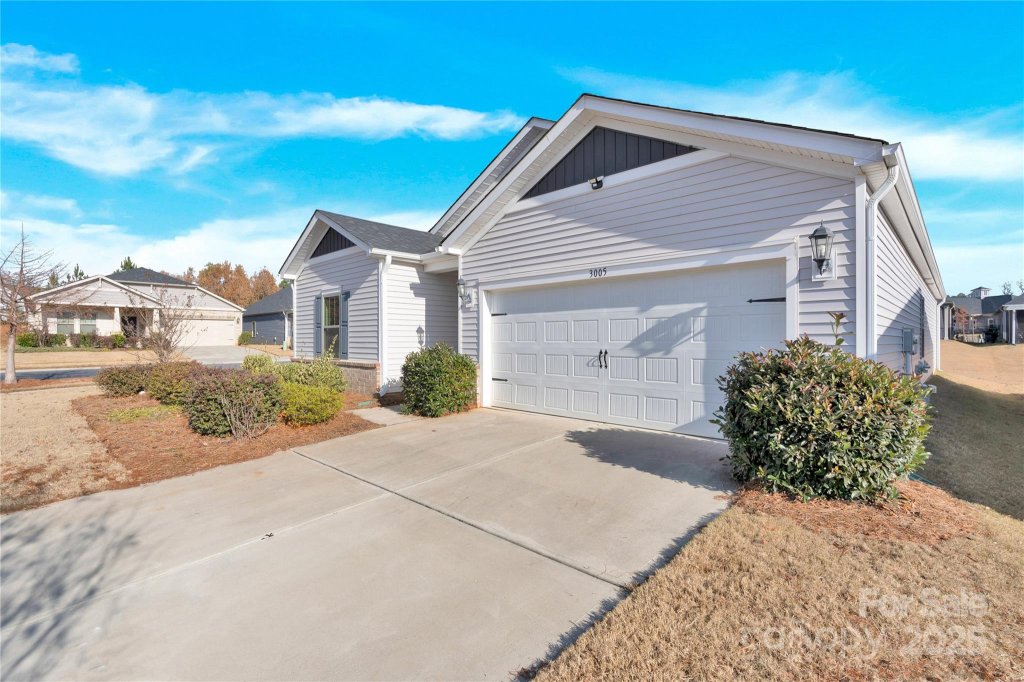 3005 Striped Maple Court