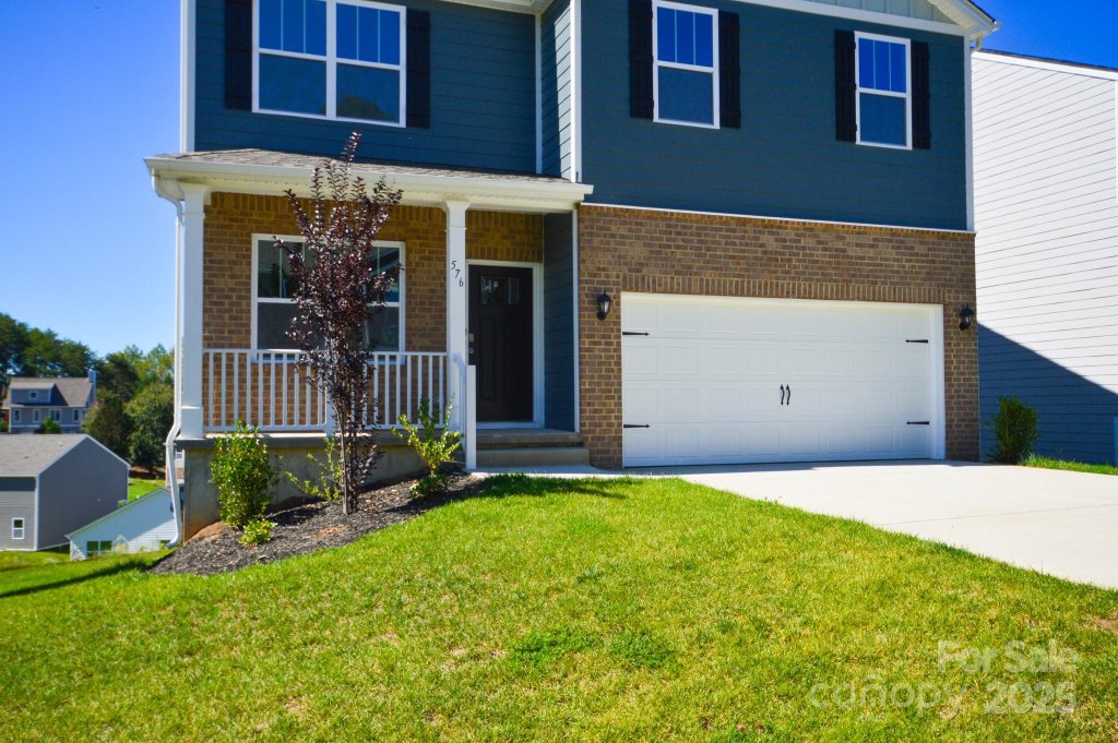 576 Country Oak Drive