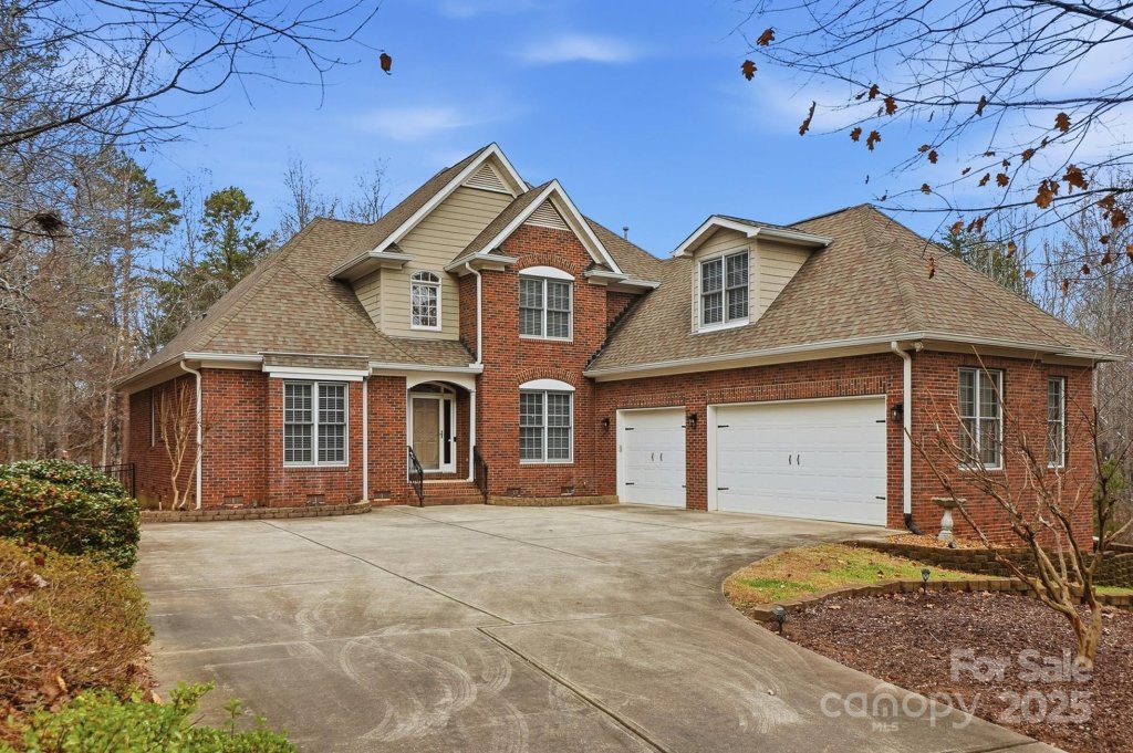 1427 Doe Ridge Lane