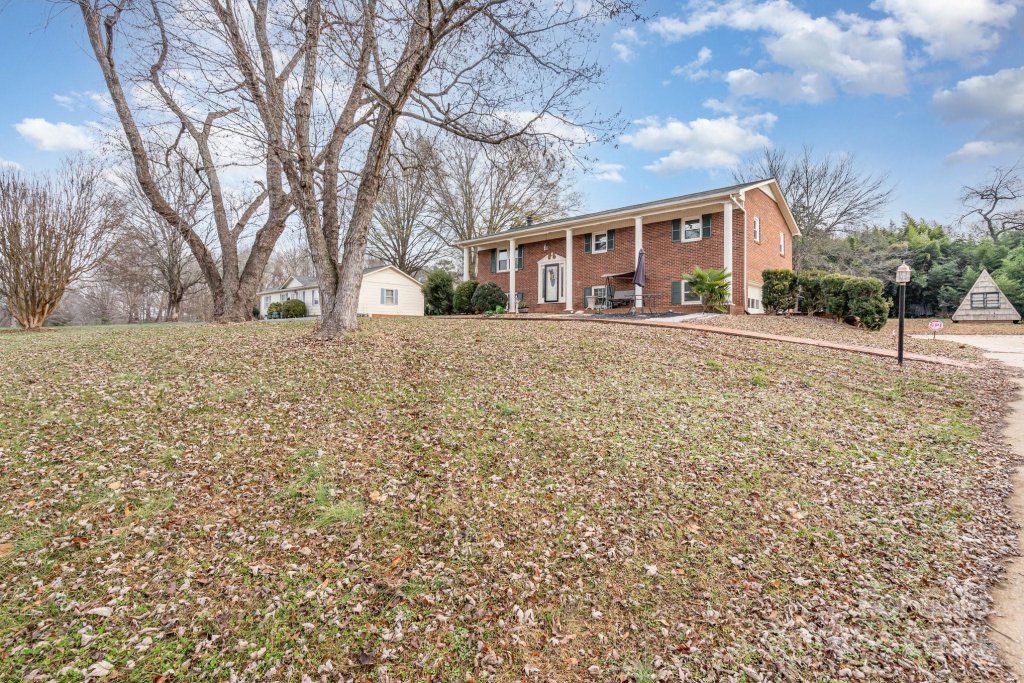 2128 23rd Street Court