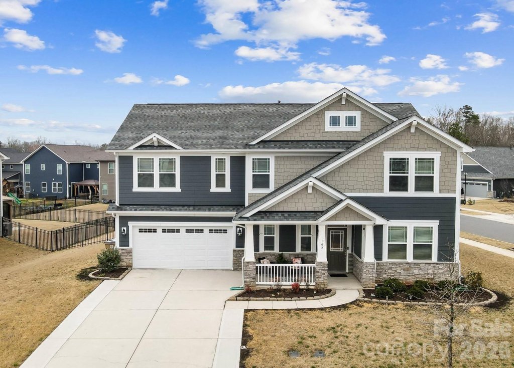 1102 Top Flight Drive