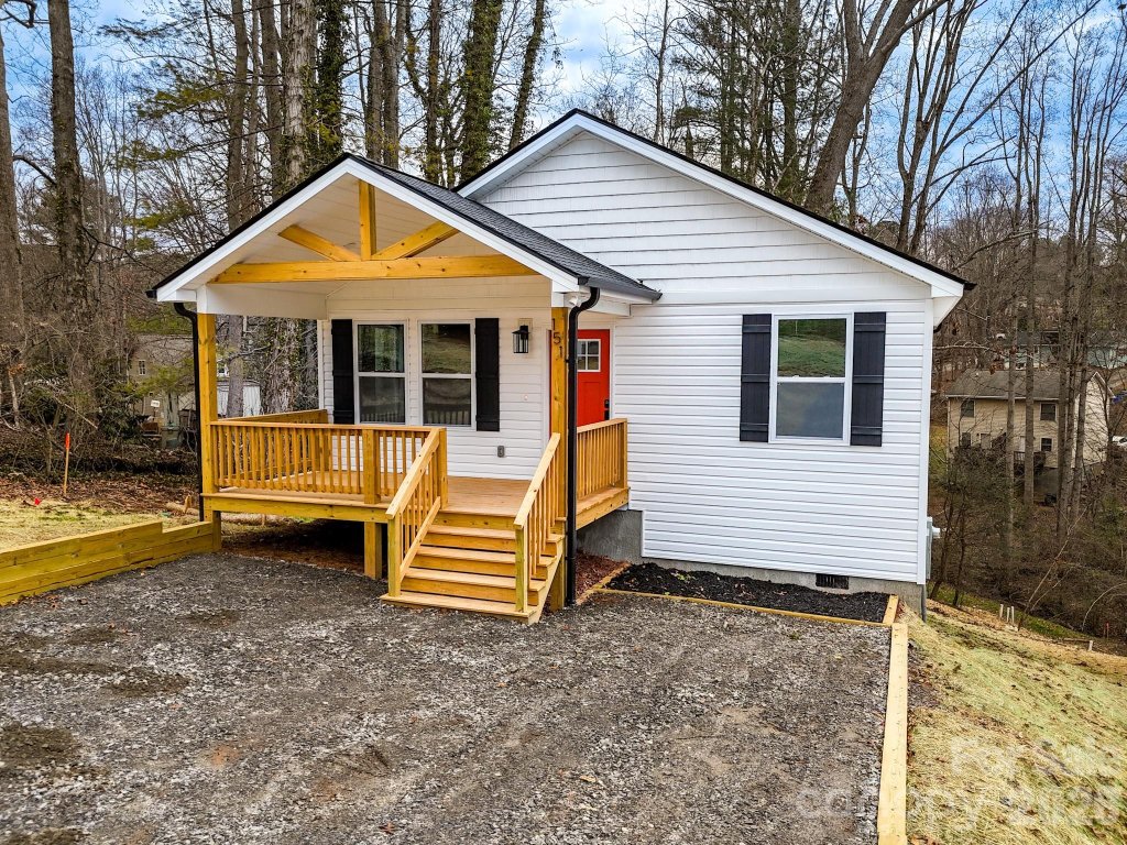 151 Shadowlawn Drive