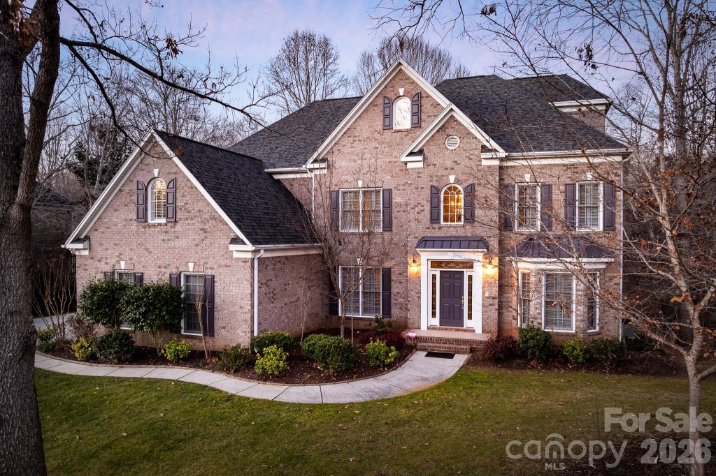 Champion Forest, Waxhaw community