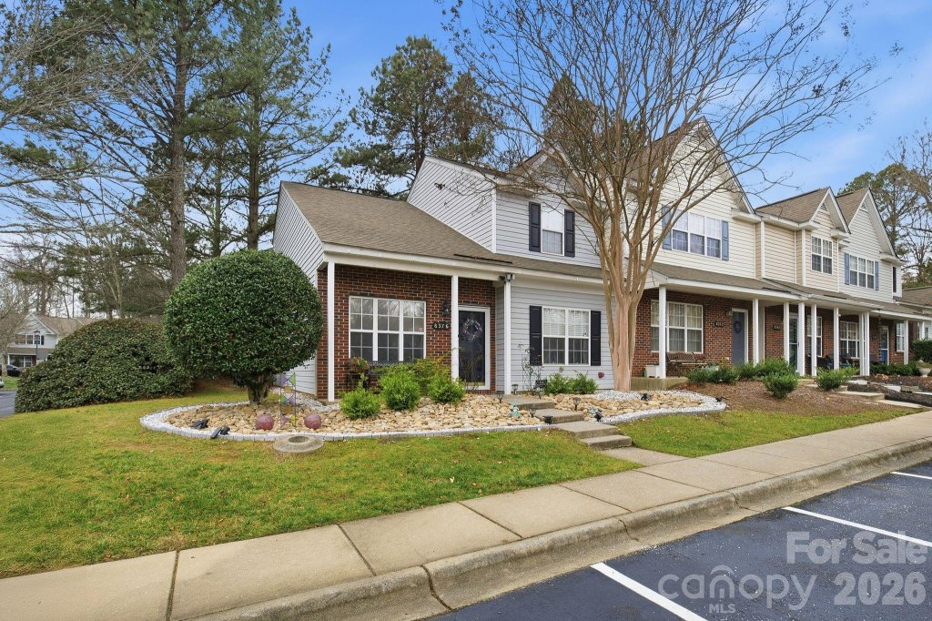 8376 Rudolph Road