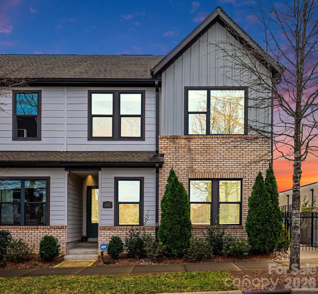 6343 Southgrove Street