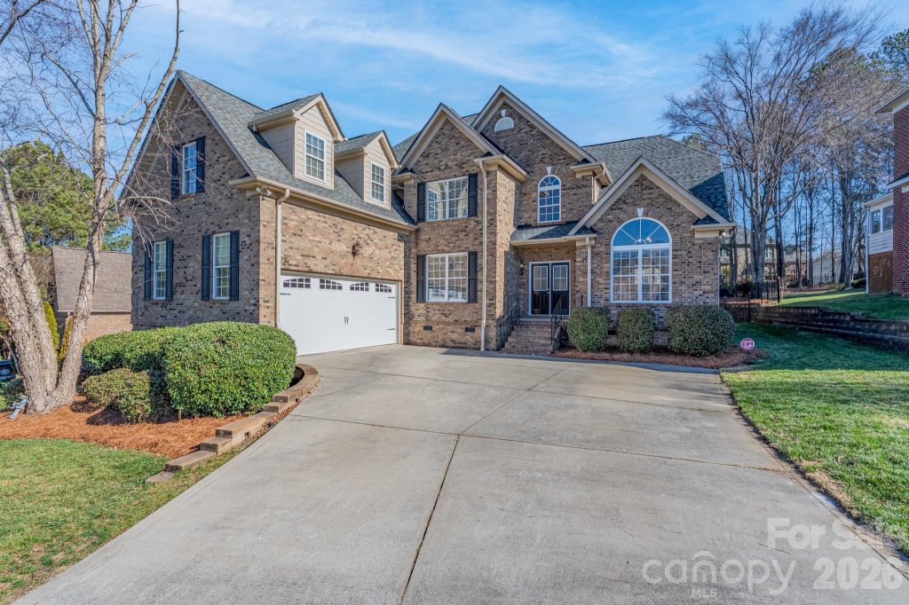 700 Waterford Glen Way