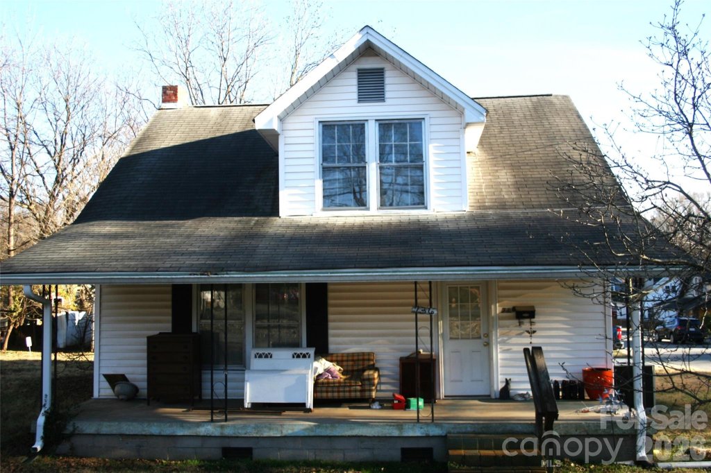 736 S Main Street