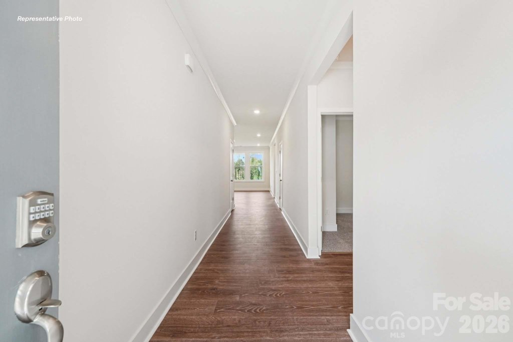 2091 Skyhawk Drive