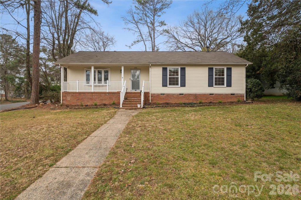 1001 Eaglewood Avenue