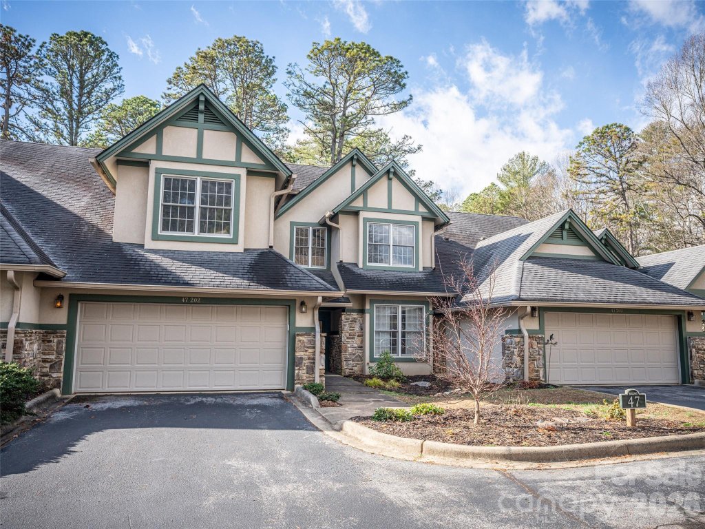 47 Ridgetop Circle 202