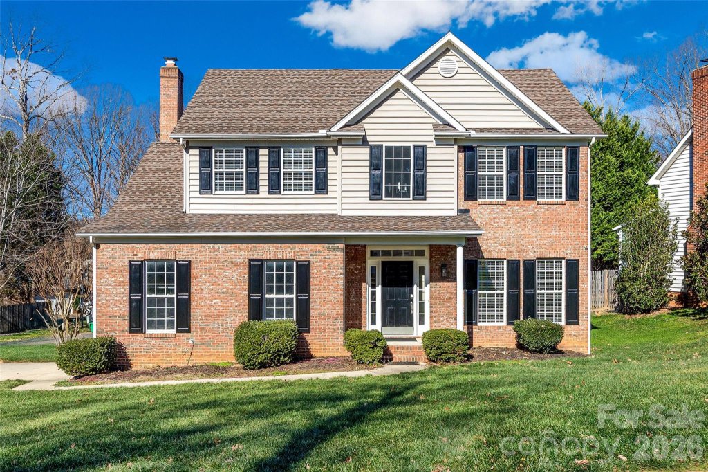 Providence Glen, Charlotte community