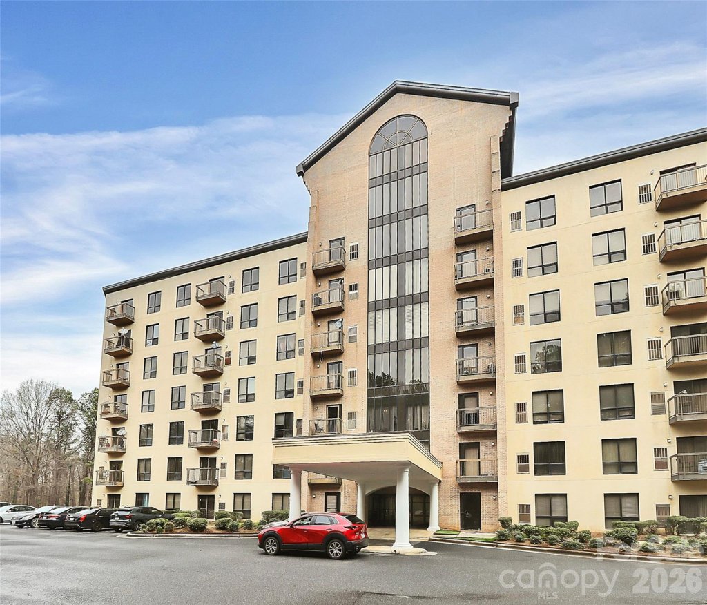 211 Heritage Boulevard 514