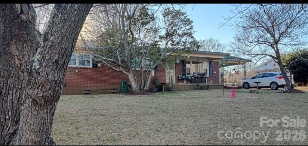 2344 Old Field Road