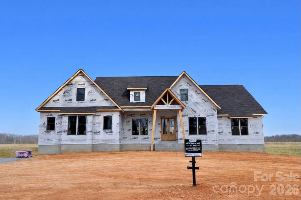 Woodstone Acres, Statesville community