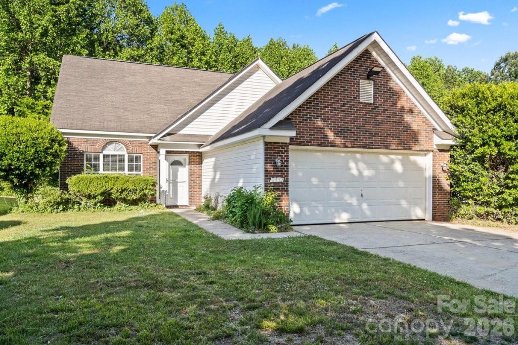 University Heights, Charlotte community