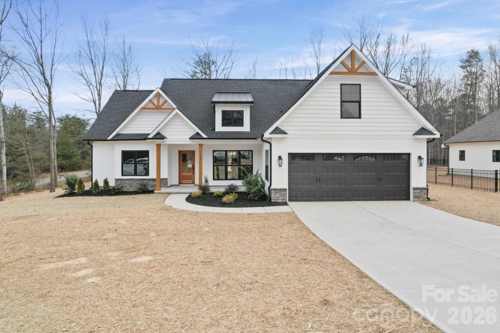 1113 Heather Oak Lane