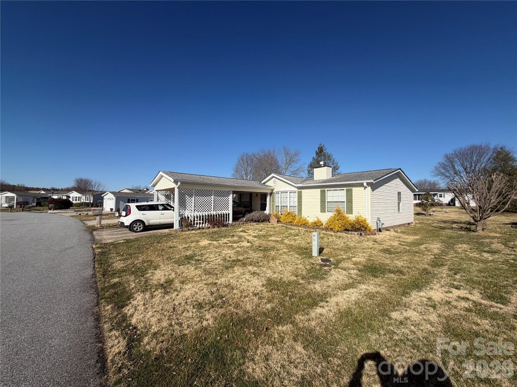 261 White Ash Circle