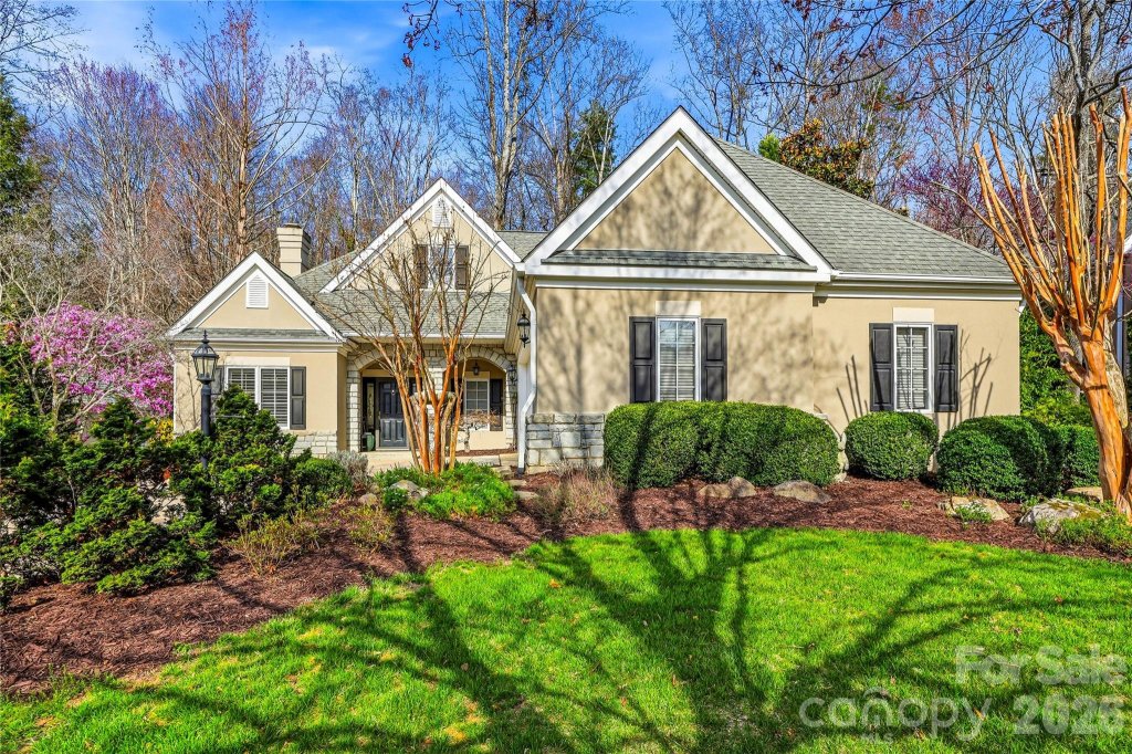 Devonshire, Asheville community