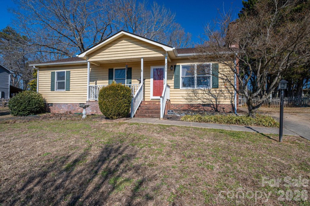 Country Acres, Gastonia community