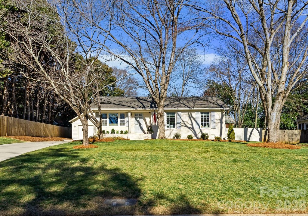 1811 Wedgedale Drive