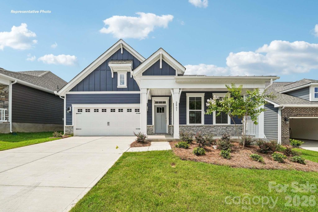 2122 Skyhawk Drive