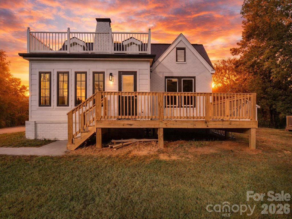 Crowders Mountain NE, Bessemer City community