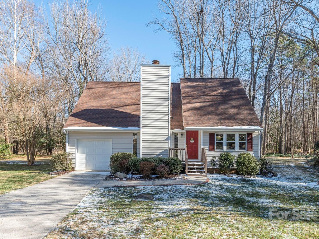 230 Oak Creek Drive