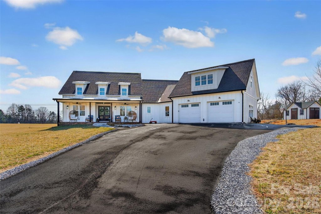 Bent Creek, Nebo community