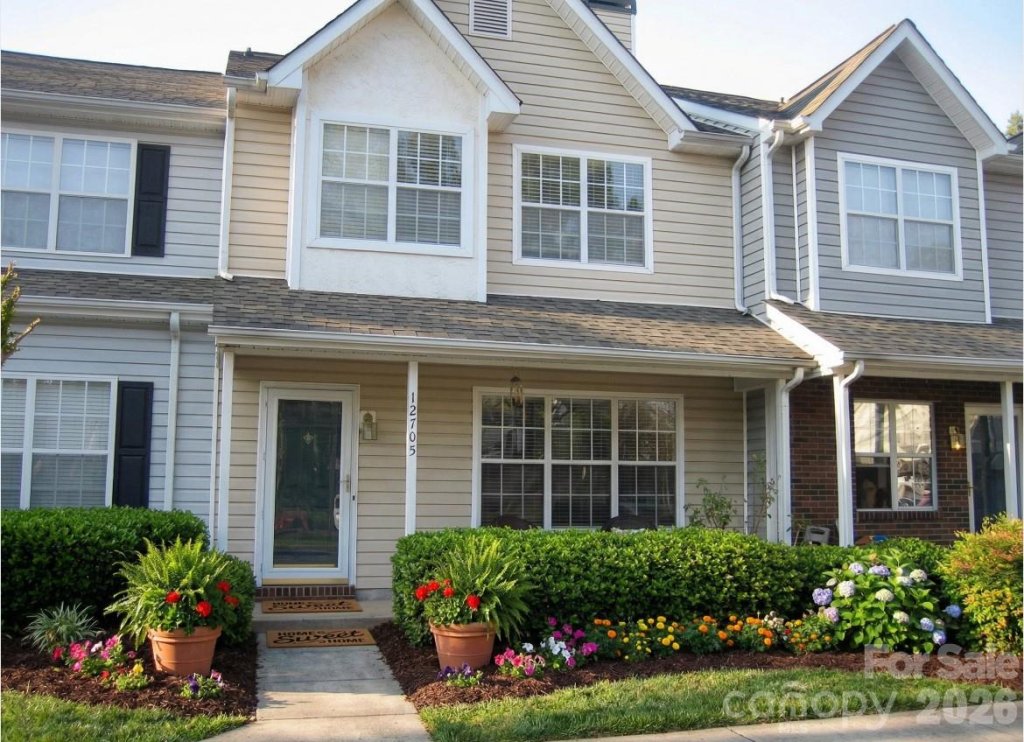 Southgate Commons, Charlotte community