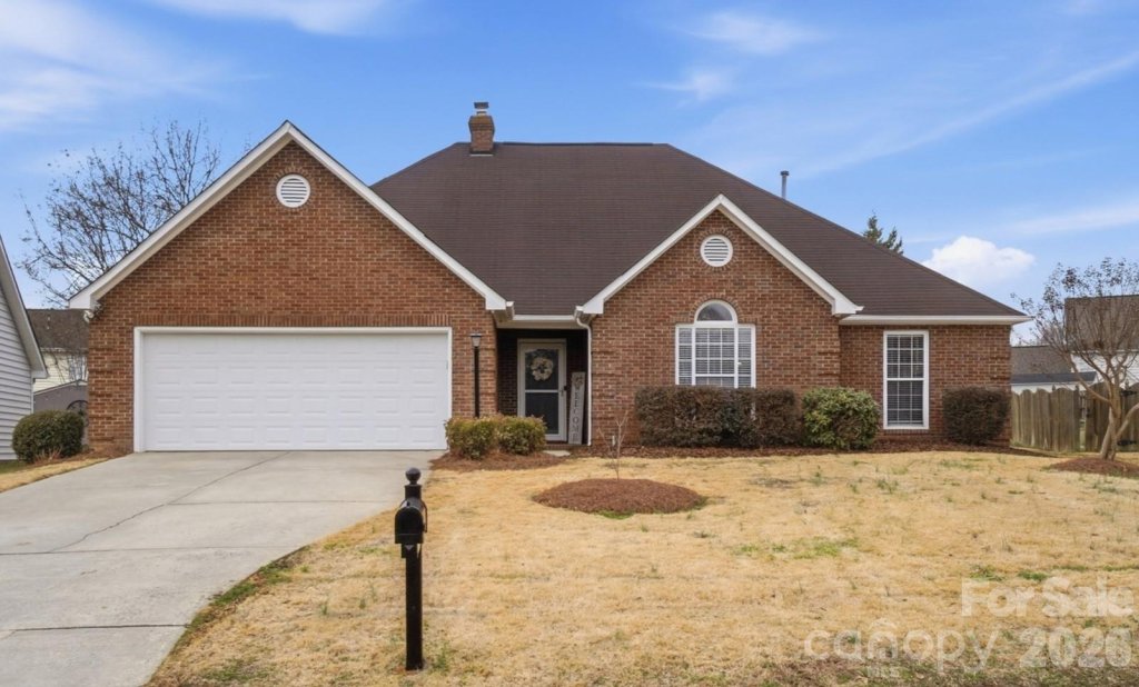 Brookstone Village, Indian Trail community