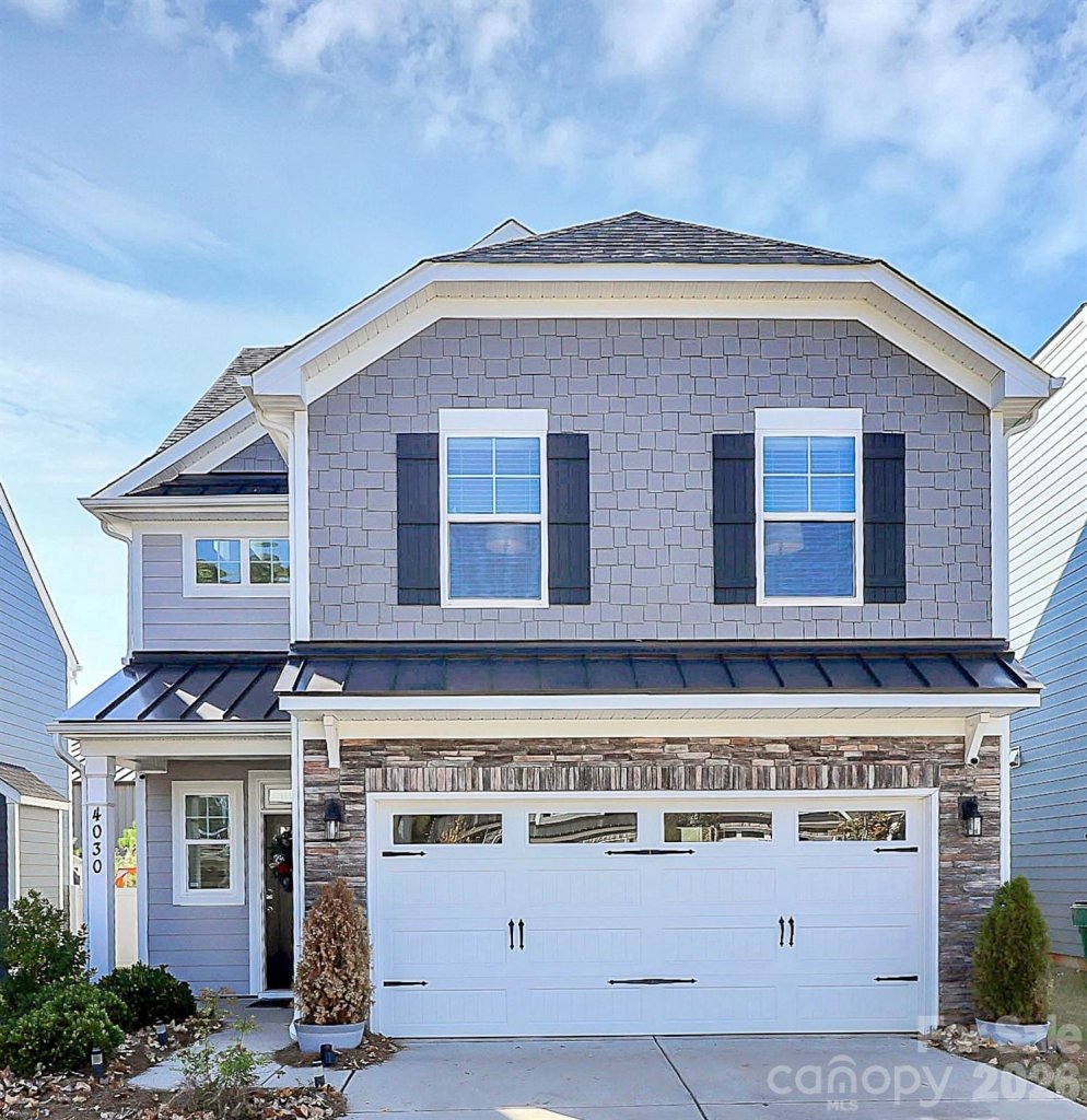 McKee Grove, Charlotte community