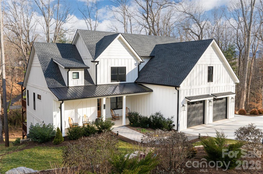 High Meadows, Candler community