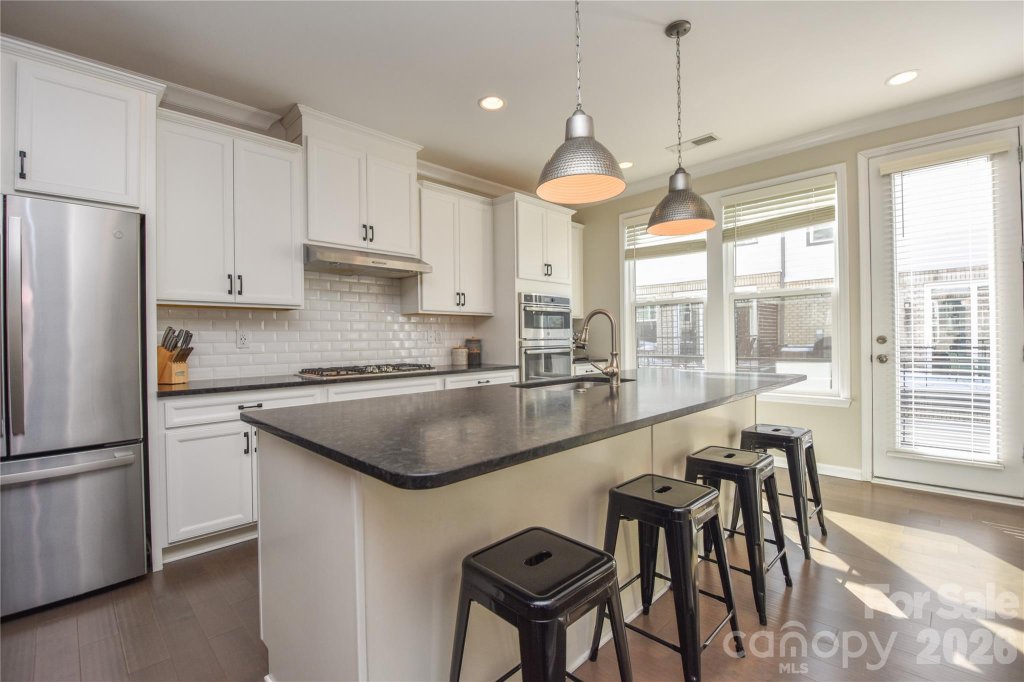 Wendwood Terrace, Charlotte community